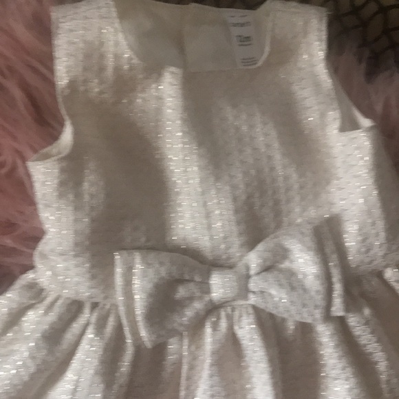 Carters baby girls Beautiful gold dress . - Picture 2 of 8